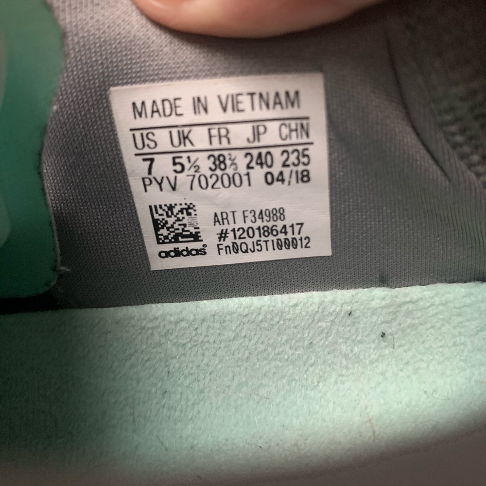 Adidas SolarBoost - Picture 6 of 6